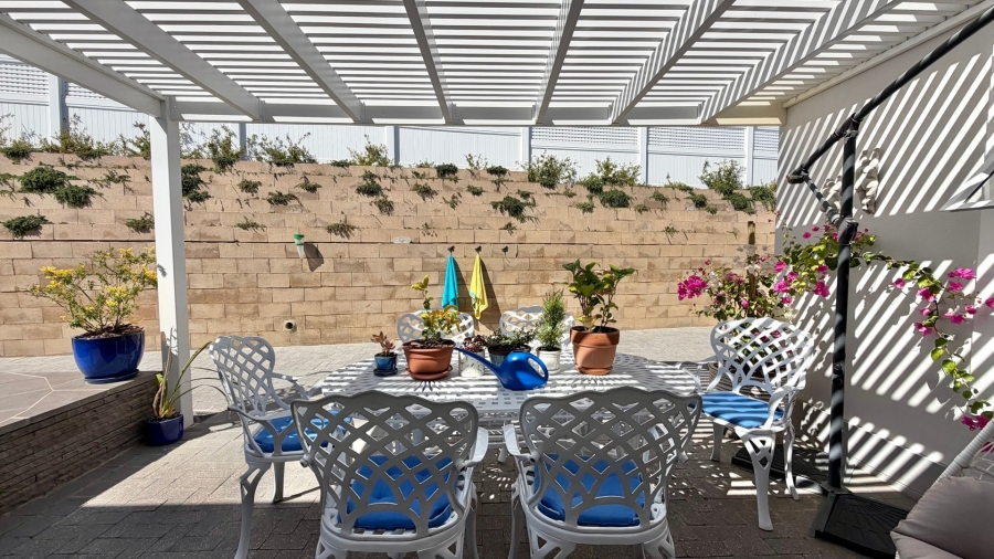 3 Bedroom Property for Sale in Dennegeur Western Cape